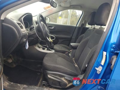 Zdjęcie 7 z 13 samochodu: 2020 JEEP COMPASS SPORT VIN:3C4NJDAB1LT133156 - miniatura