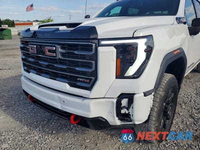Zdjęcie 13 z 14 samochodu: 2025 GMC SIERRA K2500 AT4 VIN:1GT4UPEY3SF124602 - miniatura