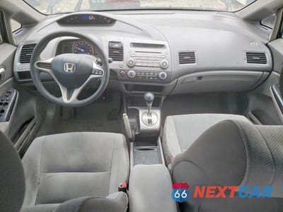 Zdjęcie 8 z 12 samochodu: 2010 HONDA CIVIC LX VIN:2HGFA1F50AH549390 - miniatura