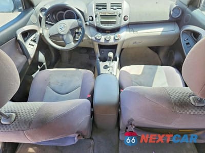 Zdjęcie 8 z 13 samochodu: 2008 TOYOTA RAV4 BASE VIN:JTMZK33V085023478 - miniatura