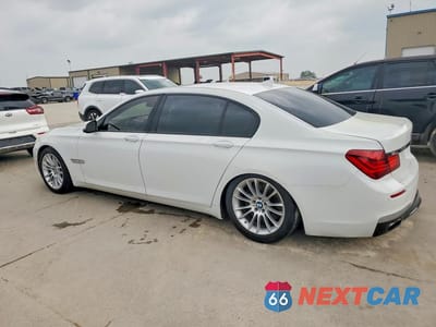 Drugie zdjęcie samochodu z przodu: 2015 BMW 750 LI VIN:WBAYE8C5XFD781571 - miniatura