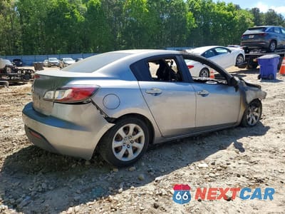 Trzecie zdjęcie samochodu z tyłu: 2010 MAZDA 3 I VIN:JM1BL1SF5A1236517 - miniatura