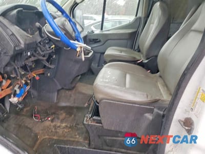 Zdjęcie 7 z 13 samochodu: 2015 FORD TRANSIT T-250 VIN:1FTNR2YM0FKA31857 - miniatura