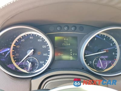Zdjęcie 9 z 13 samochodu: 2012 MERCEDES-BENZ GL 450 4MATIC VIN:4JGBF7BE2CA791702 - miniatura