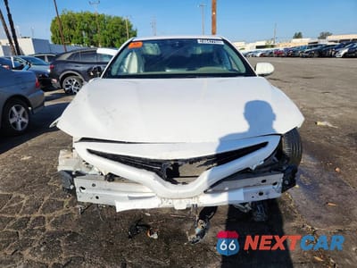 Piąte zdjęcie samochodu w środku: 2022 TOYOTA CAMRY SE VIN:4T1T11AK4NU054879 - miniatura