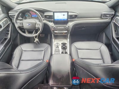 Zdjęcie 8 z 13 samochodu: 2020 FORD EXPLORER XLT VIN:1FMSK8DH0LGC26788 - miniatura