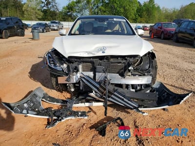 Piąte zdjęcie samochodu w środku: 2020 MERCEDES-BENZ S 560 VIN:W1KUG8DB3LA533505 - miniatura