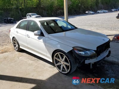 Czwarte zdjęcie samochodu z boku: 2016 MERCEDES-BENZ E 350 VIN:WDDHF5KB8GB244819 - miniatura