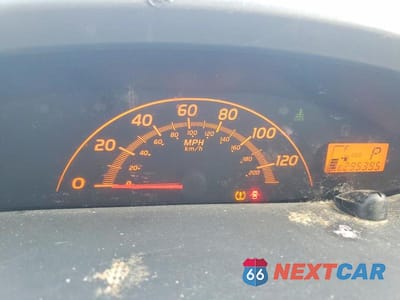 Zdjęcie 9 z 12 samochodu: 2010 TOYOTA YARIS VIN:JTDJT4K39A5294738 - miniatura
