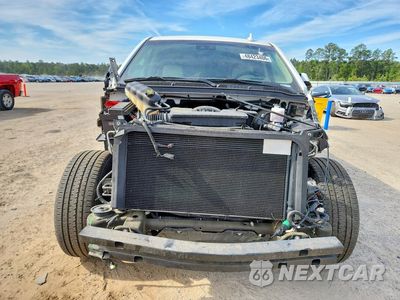 Piąte zdjęcie samochodu w środku: 2019 GMC YUKON XL DENALI VIN:1GKS2HKJ2KR318177 - miniatura