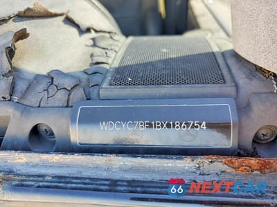 Zdjęcie 14 z 14 samochodu: 2011 MERCEDES-BENZ G 55 AMG VIN:WDCYC7BF1BX186754 - miniatura