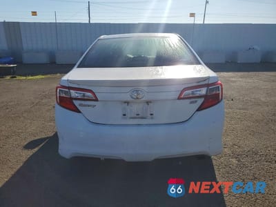 Zdjęcie 6 z 12 samochodu: 2014 TOYOTA CAMRY SE VIN:4T1BF1FK9EU769551 - miniatura