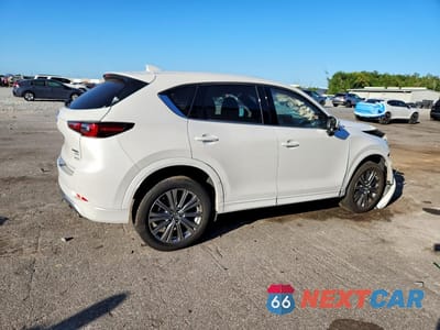 Trzecie zdjęcie samochodu z tyłu: 2025 MAZDA CX-5 SIGNATURE VIN:JM3KFBXY6S0548478 - miniatura
