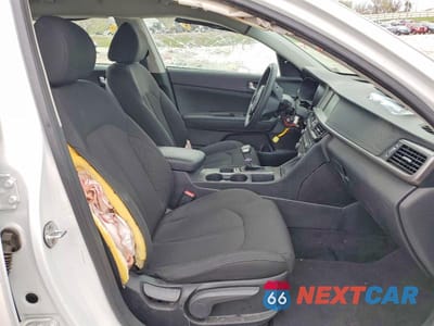 Zdjęcie 7 z 12 samochodu: 2018 KIA OPTIMA LX VIN:5XXGT4L38JG204872 - miniatura