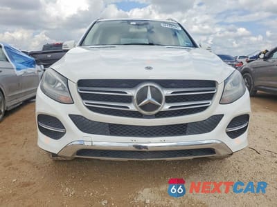 Piąte zdjęcie samochodu w środku: 2018 MERCEDES-BENZ GLE 350 VIN:4JGDA5JBXJB008569 - miniatura