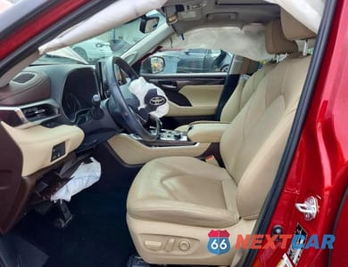 Zdjęcie 7 z 12 samochodu: 2020 TOYOTA HIGHLANDER LIMITED VIN:5TDDZRBH4LS022602 - miniatura