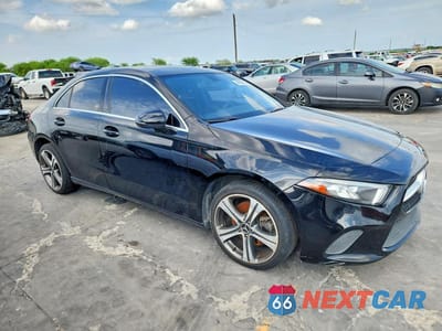 Czwarte zdjęcie samochodu z boku: 2020 MERCEDES-BENZ A 220 4MATIC VIN:W1K3G4FB4LJ201283 - miniatura