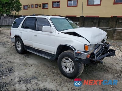 Czwarte zdjęcie samochodu z boku: 1997 TOYOTA 4RUNNER SR5 VIN:JT3HN86R5V0126990 - miniatura