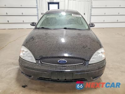 Piąte zdjęcie samochodu w środku: 2006 FORD TAURUS SE VIN:1FAFP53U86A245736 - miniatura