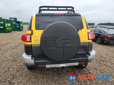 Zdjęcie 6 z 14 samochodu: 2007 TOYOTA FJ CRUISER BASE VIN:JTEZU11F770002211 - miniatura