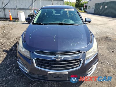 Piąte zdjęcie samochodu w środku: 2015 CHEVROLET CRUZE LT VIN:1G1PC5SB3F7112351 - miniatura