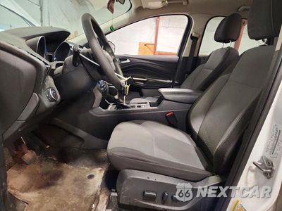 Zdjęcie 7 z 13 samochodu: 2017 FORD ESCAPE SE VIN:1FMCU9GD1HUC83264 - miniatura