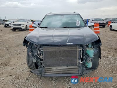 Piąte zdjęcie samochodu w środku: 2018 GMC TERRAIN DENALI VIN:3GKALSEX1JL143044 - miniatura