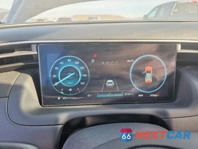 Zdjęcie 9 z 14 samochodu: 2023 HYUNDAI TUCSON VIN:5NMJECAE8PH218652 - miniatura