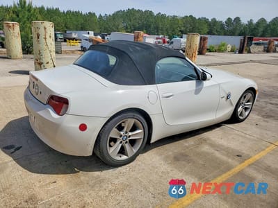 Trzecie zdjęcie samochodu z tyłu: 2007 BMW Z4 3.0 VIN:4USBU33597LW72759 - miniatura