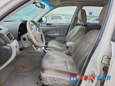Zdjęcie 7 z 12 samochodu: 2010 SUBARU FORESTER 2.5X PREMIUM VIN:JF2SH6CC5AH907809 - miniatura