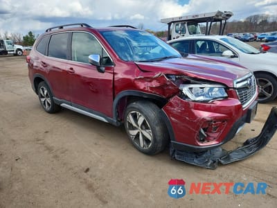 Czwarte zdjęcie samochodu z boku: 2021 SUBARU FORESTER TOURING VIN:JF2SKAXC4MH508716 - miniatura