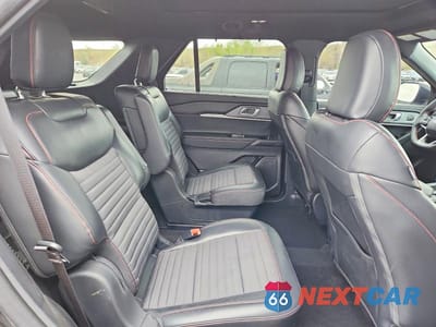 Zdjęcie 11 z 13 samochodu: 2025 FORD EXPLORER ST-LINE VIN:1FMUK8KH0SGA36029 - miniatura