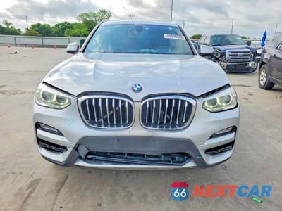 Piąte zdjęcie samochodu w środku: 2018 BMW X3 XDRIVE30I VIN:5UXTR9C58JLD64151 - miniatura
