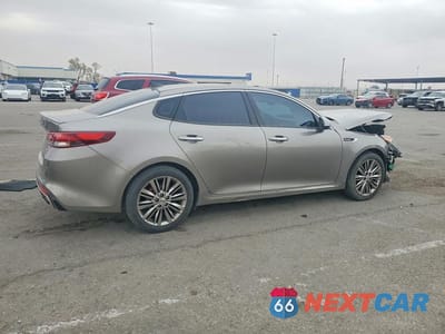 Trzecie zdjęcie samochodu z tyłu: 2017 KIA OPTIMA SXL TURBO VIN:5XXGV4L25HG159210 - miniatura