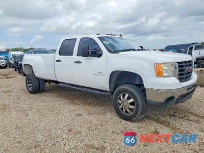 Czwarte zdjęcie samochodu z boku: 2008 GMC SIERRA C1500 HEAVY DUTY VIN:1GTJK33618F201320 - miniatura