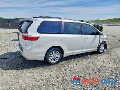 Trzecie zdjęcie samochodu z tyłu: 2015 TOYOTA SIENNA XLE PREMIUM 8-PASSENGER VIN:5TDYK3DC4FS630743 - miniatura