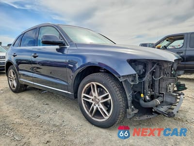 Czwarte zdjęcie samochodu z boku: 2016 AUDI Q5 PREMIUM PLUS VIN:WA1L2AFP3GA052920 - miniatura