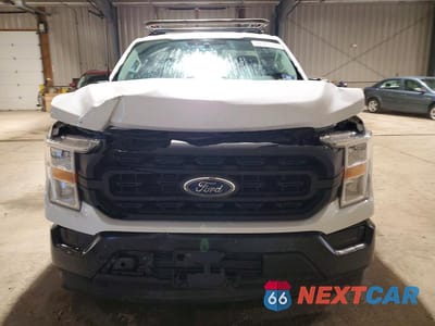 Piąte zdjęcie samochodu w środku: 2021 FORD F150 VIN:1FTMF1CB4MKE97129 - miniatura