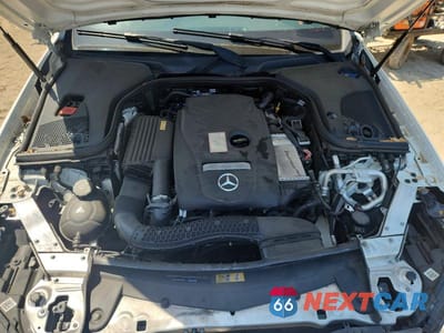 Zdjęcie 11 z 12 samochodu: 2017 MERCEDES-BENZ E 300 VIN:WDDZF4JB8HA081385 - miniatura