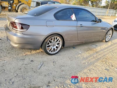 Trzecie zdjęcie samochodu z tyłu: 2009 BMW 328 I SULEV VIN:WBAWV13569P122775 - miniatura