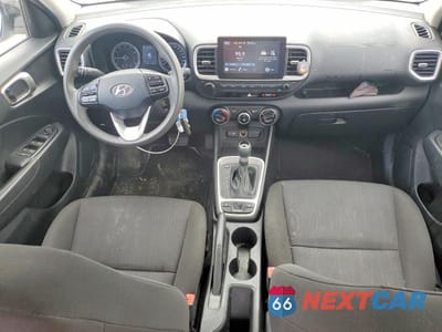 Zdjęcie 8 z 14 samochodu: 2022 HYUNDAI VENUE SE VIN:KMHRB8A31NU208411 - miniatura