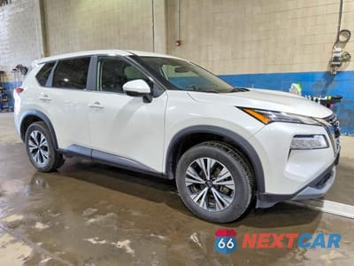 Czwarte zdjęcie samochodu z boku: 2022 NISSAN ROGUE SV VIN:5N1BT3BBXNC720729 - miniatura