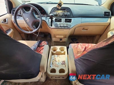 Zdjęcie 8 z 14 samochodu: 2007 HONDA ODYSSEY EX VIN:5FNRL38487B410967 - miniatura