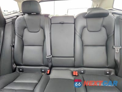 Zdjęcie 10 z 13 samochodu: 2024 VOLVO XC60 PLUS VIN:YV4H60DL1R1872357 - miniatura