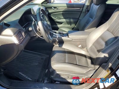 Zdjęcie 7 z 12 samochodu: 2022 HONDA ACCORD VIN:1HGCV1F47NA028234 - miniatura