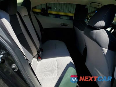 Zdjęcie 10 z 12 samochodu: 2022 TOYOTA COROLLA LE VIN:JTDEPMAE9NJ210570 - miniatura
