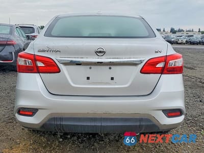 Zdjęcie 6 z 11 samochodu: 2019 NISSAN SENTRA SV VIN:3N1AB7AP5KY314693 - miniatura