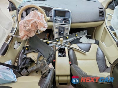 Zdjęcie 8 z 13 samochodu: 2011 VOLVO XC60 3.2 VIN:YV4952DL1B2176861 - miniatura