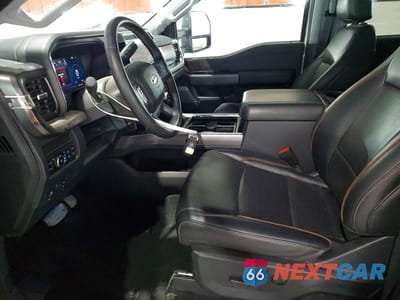 Zdjęcie 7 z 11 samochodu: 2025 FORD F350 SUPER DUTY VIN:1FT8W3BT5SEC70003 - miniatura