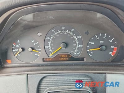 Zdjęcie 9 z 12 samochodu: 1998 MERCEDES-BENZ E 320 VIN:WDBJF65F9WA585469 - miniatura